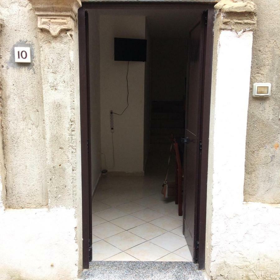 Casa Vacanze Zaccanopoli Exterior foto